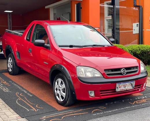 CHEVROLET MONTANA 1.8 MPFI CONQUEST CS 8V FLEX 2P MANUAL CHEVROLET MONTANA 1.8 MPFI CONQUEST CS 8V FLEX 2P MANUAL
